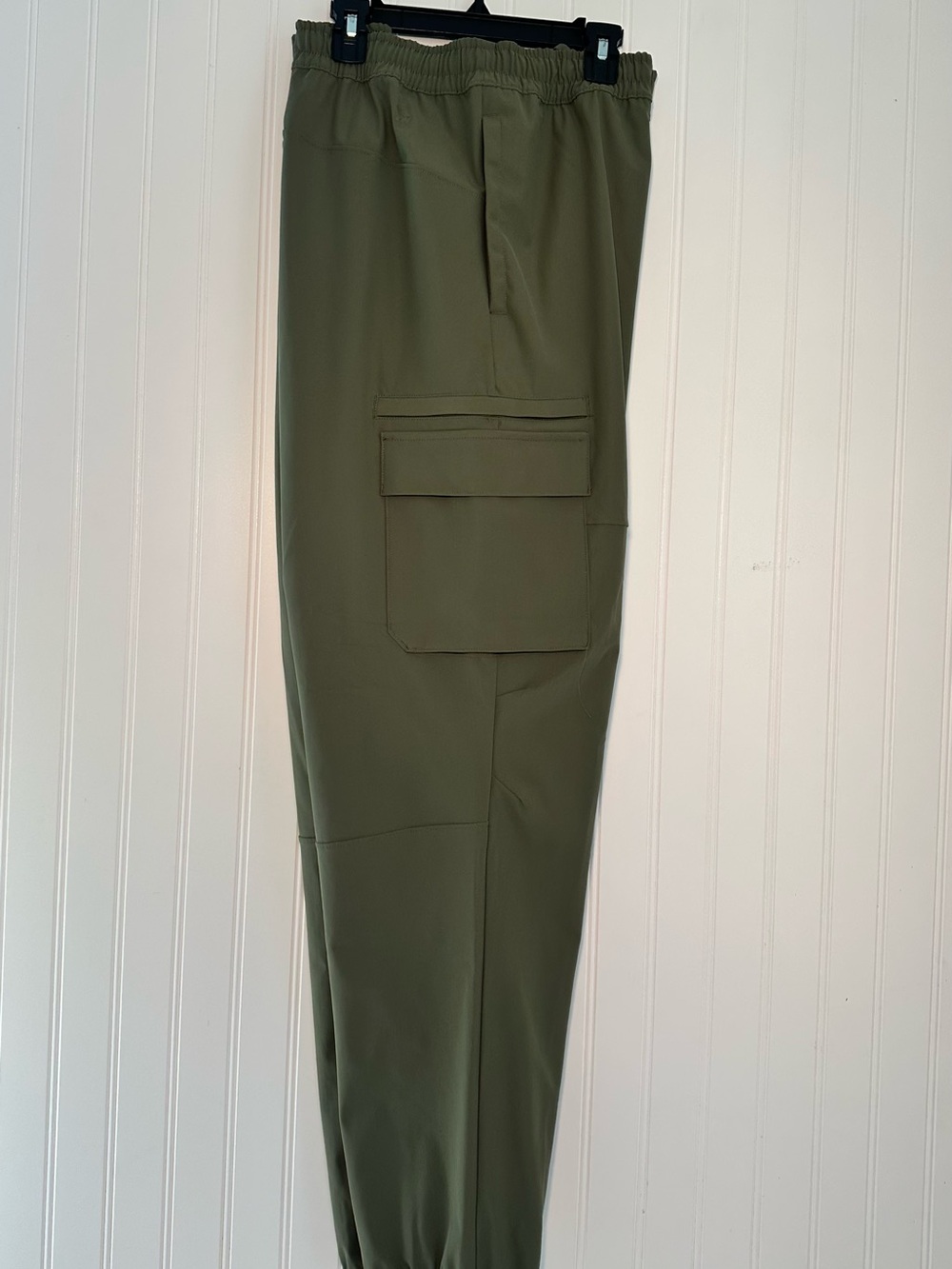 Men's Cargo Jogger Pants - Elastic Waist & Cuffed Ankles - Picture 5 of 5